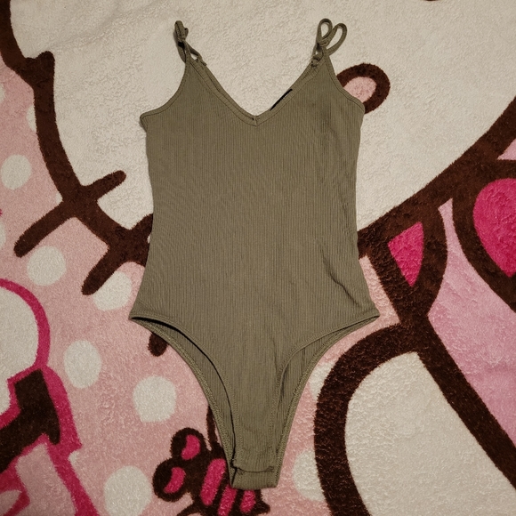 Fashion Nova Navy Green Bodysuit Tank Top V-Neck Bodycon Women's Size Small S - Picture 1 of 3